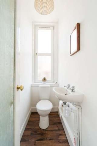  Image of 1 bedroom Flat for sale in Broughton Road Edinburgh EH7 at Broughton Road  Edinburgh, EH7 4JH