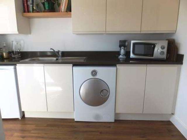  Image of 4 bedroom Detached house for sale in Gilligans Way Faringdon SN7 at Gilligans Way  Faringdon, SN7 7FX