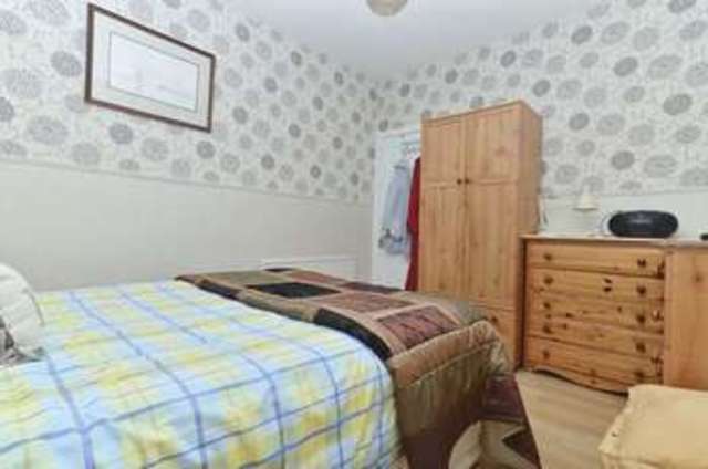  Image of 3 bedroom Flat for sale in Broomfield Crescent Edinburgh EH12 at Broomfield Crescent Corstorphine Edinburgh, EH12 7NH