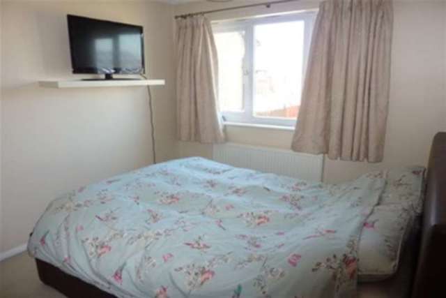  Image of 3 bedroom Detached house to rent in Chaffinch Drive Uttoxeter ST14 at Uttoxeter, ST14 8UE