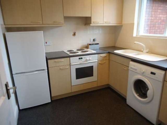  Image of 1 bedroom Flat to rent in Kerr Place Ashton-on-Ribble Preston PR1 at Kerr Place  Preston, PR1 8UW