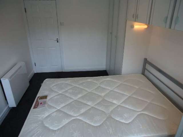  Image of 1 bedroom Flat to rent in Kerr Place Ashton-on-Ribble Preston PR1 at Kerr Place  Preston, PR1 8UW