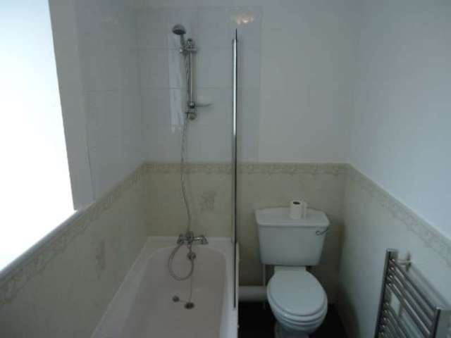  Image of 1 bedroom Flat to rent in Kerr Place Ashton-on-Ribble Preston PR1 at Kerr Place  Preston, PR1 8UW