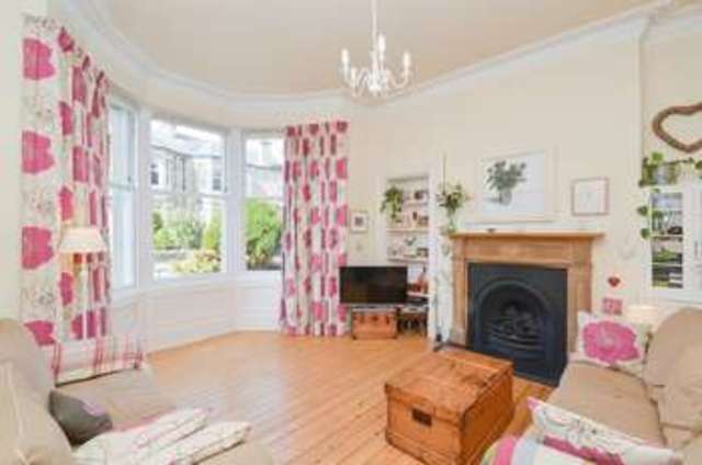  Image of 1 bedroom Terraced house for sale in Lixmount Avenue Edinburgh EH5 at Lixmount Avenue Trinity Edinburgh, EH5 3EW
