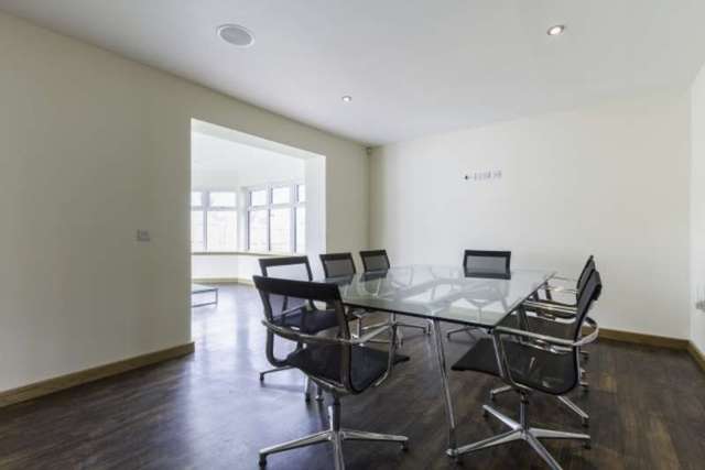  Image of 5 bedroom Detached house for sale in Mary Countess Way Glamis Forfar DD8 at Mary Countess Way  Forfar, DD8 1RF