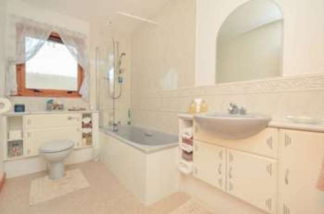  Image of 2 bedroom Terraced house for sale in Easter Hermitage Edinburgh EH6 at Easter Hermitage Restalrig Edinburgh, EH6 8DR