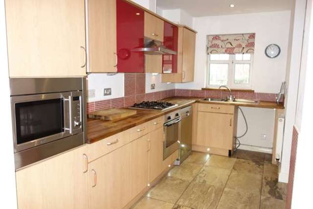  Image of 4 bedroom Detached house to rent in The Fieldings Fulwood Preston PR2 at The Fieldings Fulwood Preston, PR2 3BB