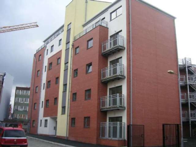  Image of 2 bedroom Apartment to rent in Clive Street Bolton BL1 at Bolton, BL1 1AP