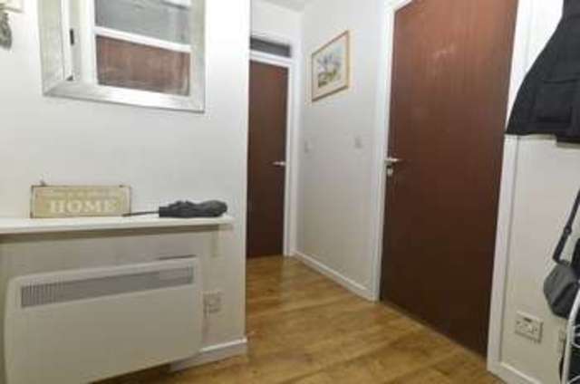  Image of 2 bedroom Flat for sale in Easter Road Edinburgh EH6 at Easter Road Easter Road Edinburgh, EH6 8JF