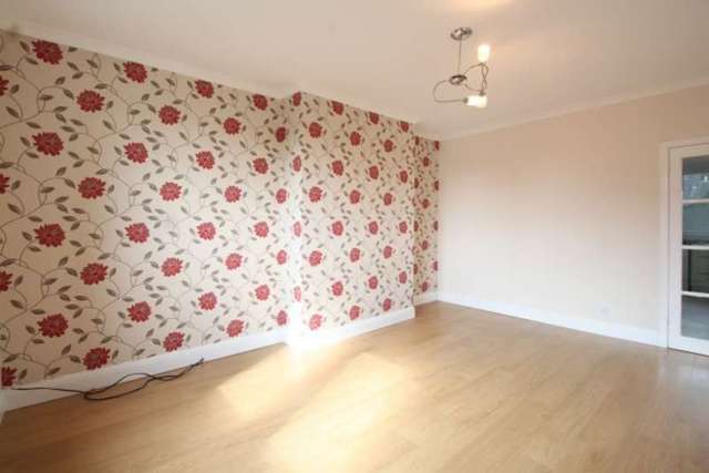  Image of 2 bedroom Flat for sale in Wemyss Street Rosyth Dunfermline KY11 at Wemyss Street  Dunfermline, KY11 2JY
