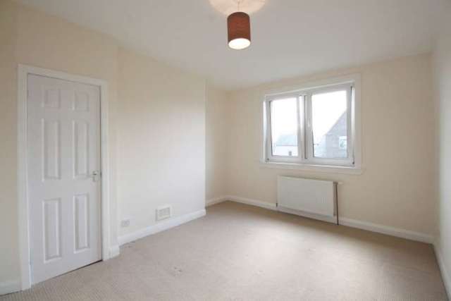  Image of 2 bedroom Flat for sale in Wemyss Street Rosyth Dunfermline KY11 at Wemyss Street  Dunfermline, KY11 2JY