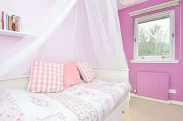  Image of 4 bedroom Terraced house for sale in Woodfield Park Edinburgh EH13 at Woodfield Park Colinton Edinburgh, EH13 0RB