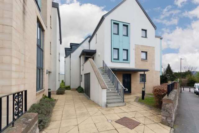  Image of 1 bedroom Flat for sale in Station Road Edinburgh EH12 at Station Road  Edinburgh, EH12 7AF