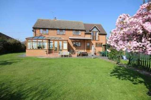  Image of 4 bedroom Detached house for sale in Newport Road Edgmond Newport TF10 at 46 Newport Road Edgmond Newport, TF10 8HF