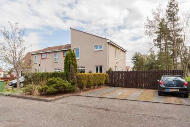  Image of 1 bedroom End of Terrace for sale in Mucklets Crescent Musselburgh EH21 at Mucklets Crescent  Musselburgh, EH21 6SS