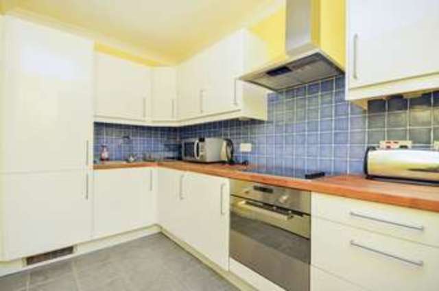  Image of 2 bedroom Flat for sale in Canon Street Edinburgh EH3 at Canon Street Canonmills Edinburgh, EH3 5HE