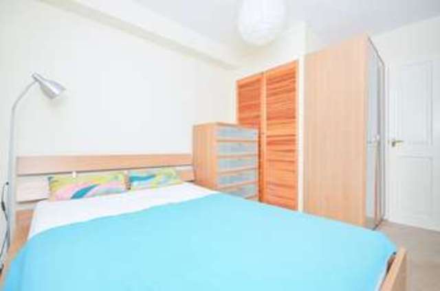  Image of 2 bedroom Flat for sale in Canon Street Edinburgh EH3 at Canon Street Canonmills Edinburgh, EH3 5HE
