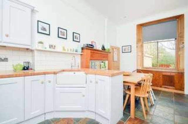  Image of 2 bedroom Flat for sale in Maurice Place Edinburgh EH9 at Maurice Place Blackford Edinburgh, EH9 3EP