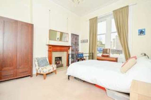  Image of 2 bedroom Flat for sale in Maurice Place Edinburgh EH9 at Maurice Place Blackford Edinburgh, EH9 3EP