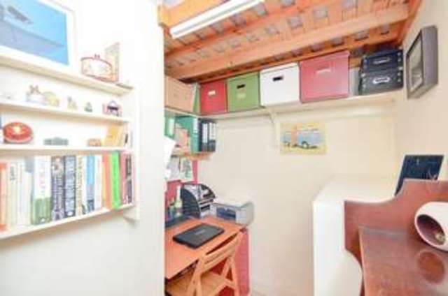  Image of 2 bedroom Flat for sale in Maurice Place Edinburgh EH9 at Maurice Place Blackford Edinburgh, EH9 3EP
