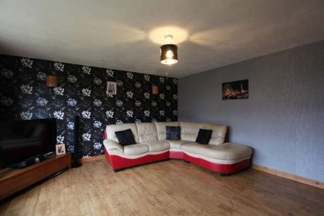  Image of 3 bedroom End of Terrace for sale in Cochrane Avenue Inverkeithing KY11 at Cochrane Avenue  Inverkeithing, KY11 1PR