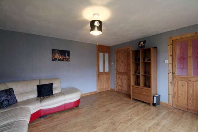  Image of 3 bedroom End of Terrace for sale in Cochrane Avenue Inverkeithing KY11 at Cochrane Avenue  Inverkeithing, KY11 1PR