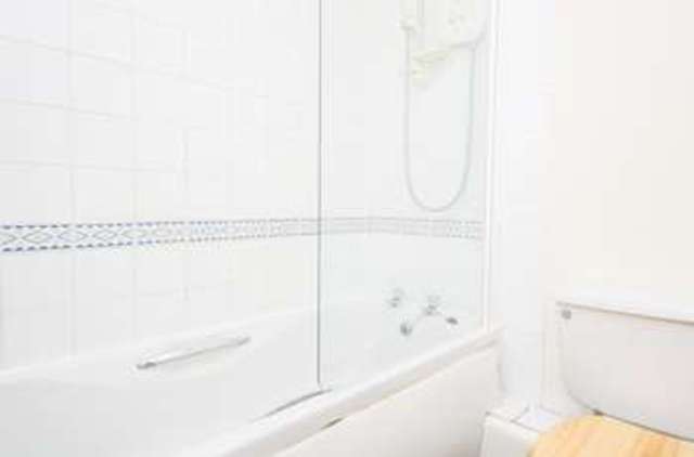  Image of 2 bedroom Flat for sale in Tytler Gardens Edinburgh EH8 at Tytler Gardens Abbeyhill Edinburgh, EH8 8HQ