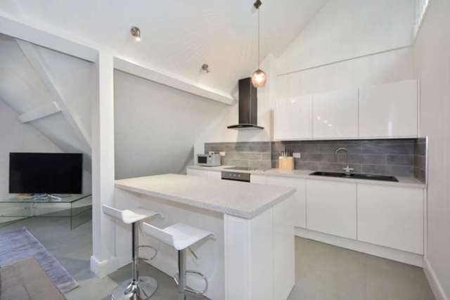  Image of 2 bedroom Apartment to rent in Adams Row London W1K at Adams Row Mayfair London, W1K 2LA