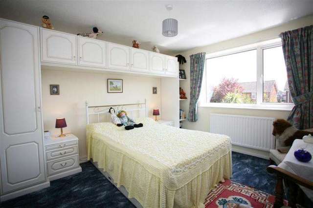  Image of 4 bedroom Detached house for sale in Addington Close Devizes SN10 at DEVIZES SN10 DEVIZES, SN10 5BE