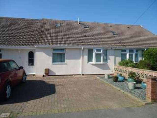  Image of 2 bedroom Bungalow for sale in Albert Road Fareham PO14 at Albert Road  Fareham, PO14 1BD