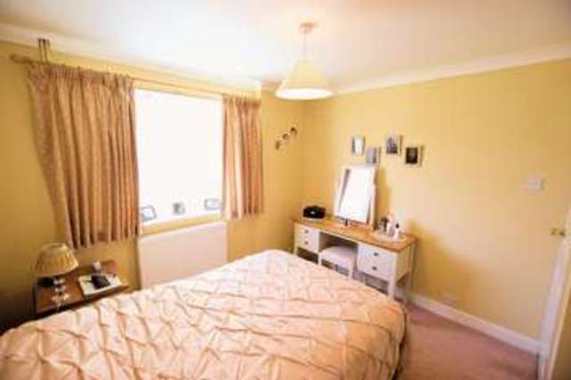  Image of 2 bedroom Bungalow for sale in Albert Road Fareham PO14 at Albert Road  Fareham, PO14 1BD