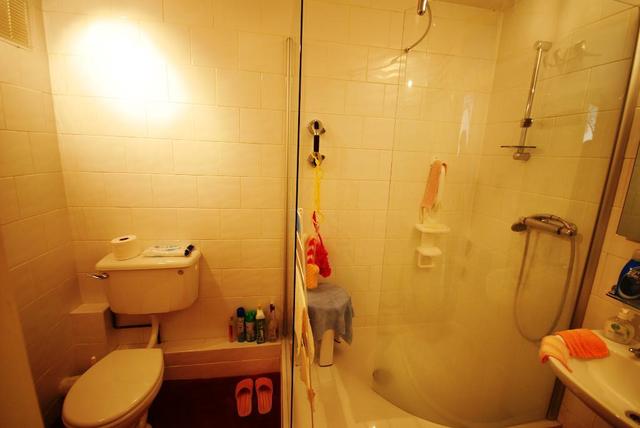  Image of 1 bedroom Apartment for sale in Albert Road Southport PR9 at Albert Road  Southport, PR9 0HE