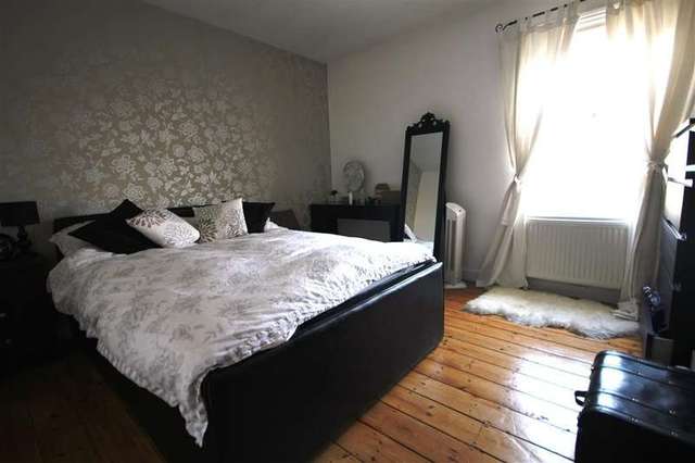  Image of 2 bedroom Terraced house to rent in Alpine Street Reading RG1 at Reading, RG1 2PZ