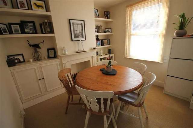  Image of 2 bedroom Terraced house to rent in Alpine Street Reading RG1 at Reading, RG1 2PZ