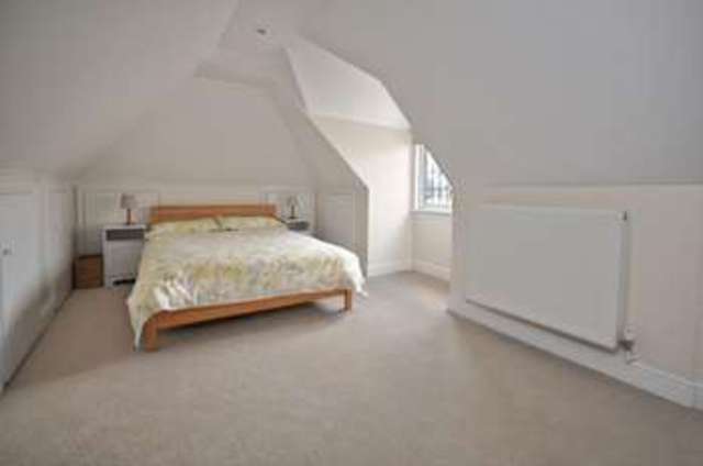  Image of 5 bedroom Detached house for sale in Amersham Hill Drive High Wycombe HP13 at Amersham Hill Drive  High Wycombe, HP13 6QX