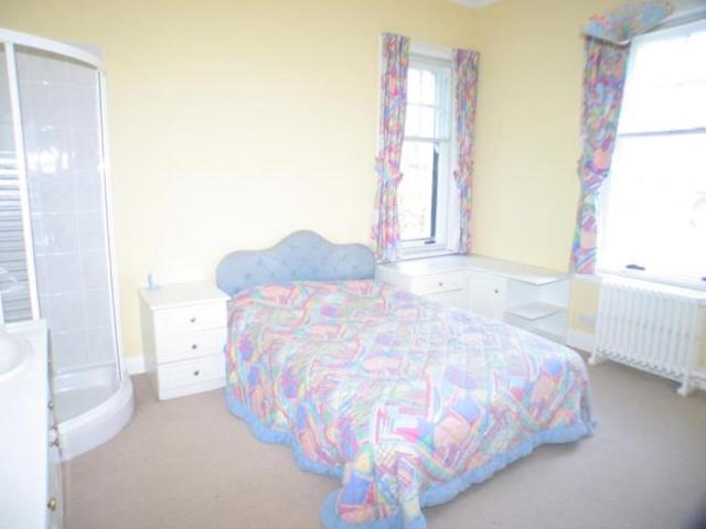  Image of 5 bedroom Detached house to rent in Montrose Terrace Bridge of Weir PA11 at Montrose Terrace Bridge of Weir Renfrewshire, PA11 3DH