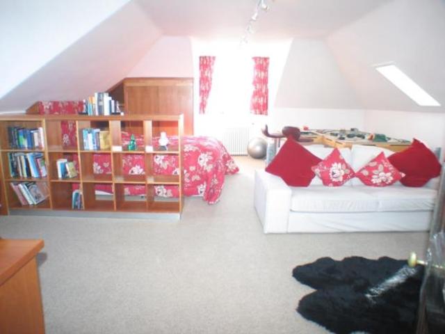  Image of 5 bedroom Detached house to rent in Montrose Terrace Bridge of Weir PA11 at Montrose Terrace Bridge of Weir Renfrewshire, PA11 3DH