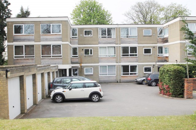  Image of 2 bedroom Flat to rent in Grosvenor Road St. Albans AL1 at Grosvenor Road  St Albans, AL1 3BZ
