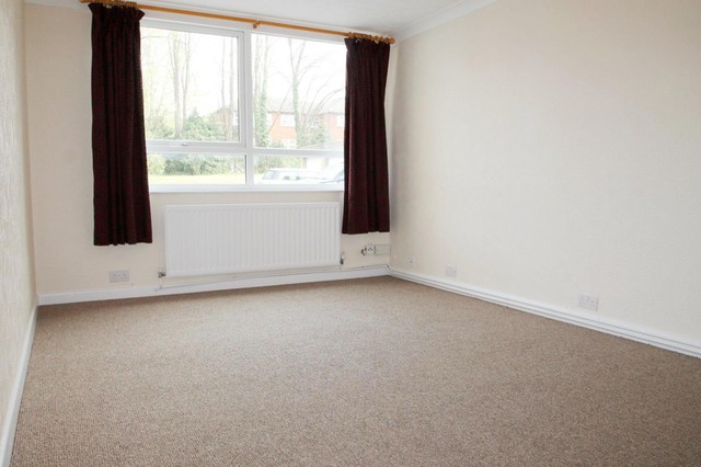  Image of 2 bedroom Flat to rent in Grosvenor Road St. Albans AL1 at Grosvenor Road  St Albans, AL1 3BZ