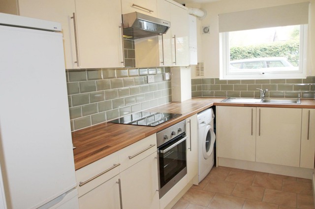  Image of 2 bedroom Flat to rent in Grosvenor Road St. Albans AL1 at Grosvenor Road  St Albans, AL1 3BZ