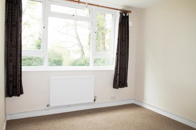  Image of 2 bedroom Flat to rent in Grosvenor Road St. Albans AL1 at Grosvenor Road  St Albans, AL1 3BZ