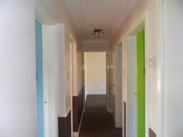  Image of 2 bedroom Flat to rent in Ardshiel Avenue Edinburgh EH4 at Clermiston Edinburgh Edinburgh, EH4 7LJ