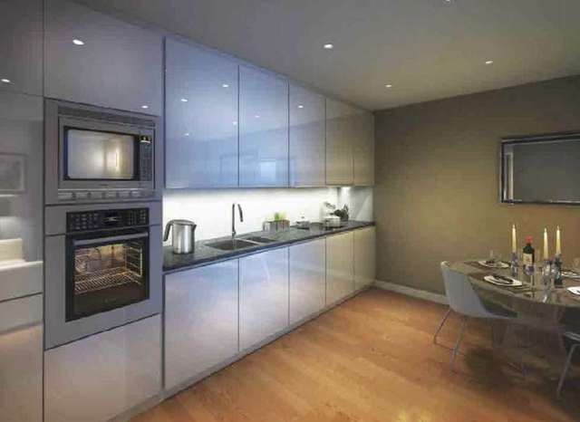  Image of Flat for sale in Commercial Road London E14 at Canary Gateway  Limehouse, E14 7HG