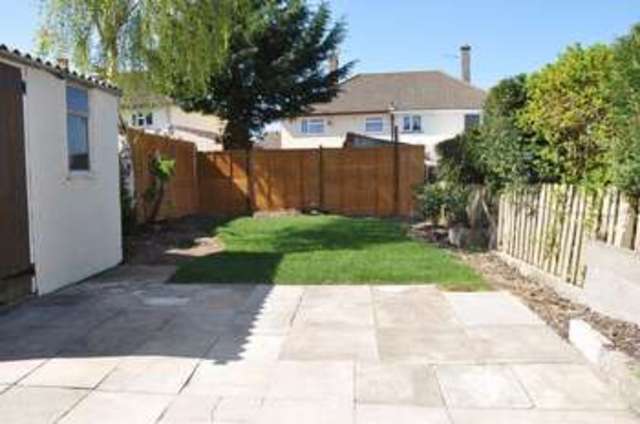  Image of 3 bedroom Terraced house to rent in Ashland Road Bishopsworth Bristol BS13 at Ashland Road  Bristol, BS13 9BP