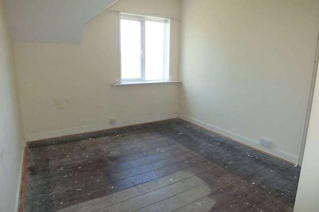  Image of 3 bedroom Terraced house for sale in Ashton Road Siddington Cirencester GL7 at Siddington Siddington, GL7 6HB