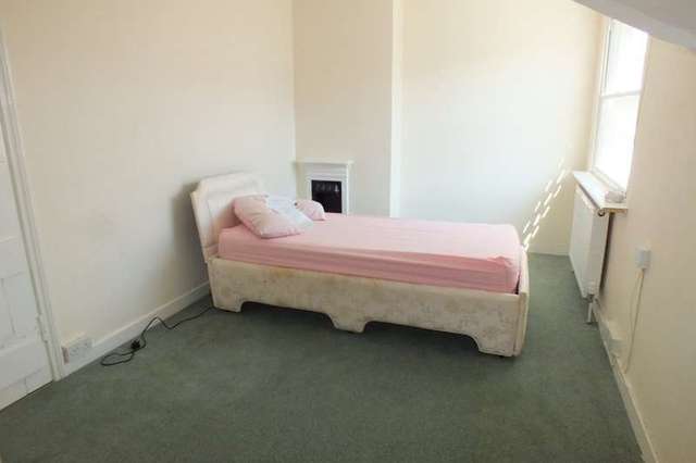  Image of 3 bedroom Terraced house for sale in Ashton Road Siddington Cirencester GL7 at Siddington Siddington, GL7 6HB