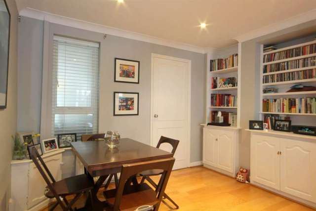  Image of 2 bedroom Cottage for sale in Astley Road Hemel Hempstead HP1 at Astley Road Boxmoor Hemel Hempstead, HP1 1HU