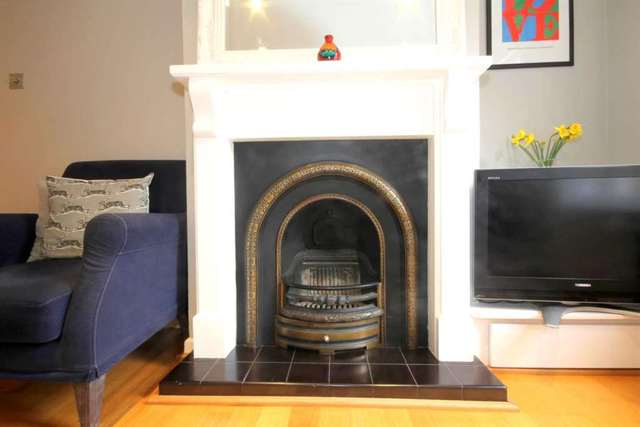  Image of 2 bedroom Cottage for sale in Astley Road Hemel Hempstead HP1 at Astley Road Boxmoor Hemel Hempstead, HP1 1HU