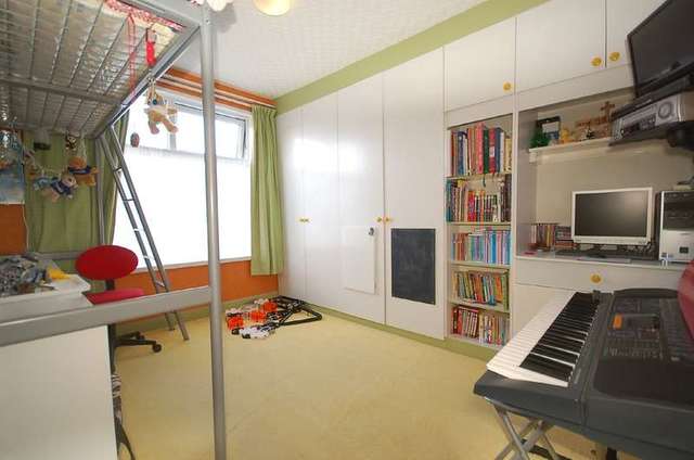  Image of 3 bedroom End of Terrace for sale in Babbacombe Avenue Blackpool FY4 at Blackpool Lancashire, FY4 1LX