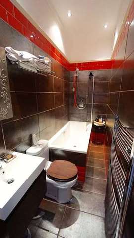  Image of 2 bedroom Flat for sale in Balmoral Terrace Heaton Newcastle upon Tyne NE6 at Balmoral Terrace Heaton Newcastle Upon Tyne, NE6 5YA